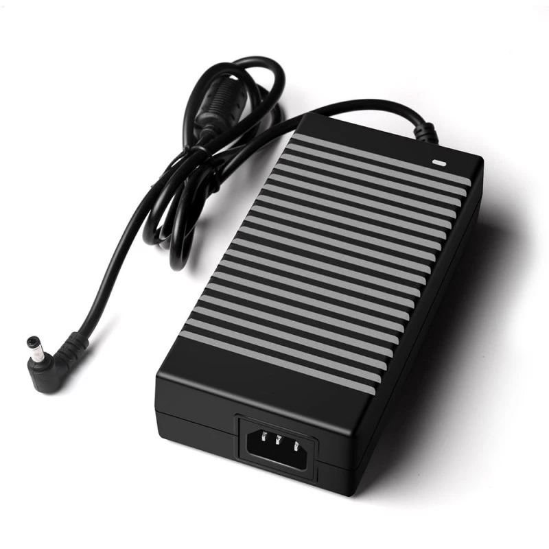 36v 5a AC DC స్విచింగ్ పవర్ అడాప్టర్