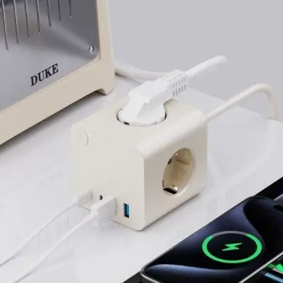 25W PD USB 3 AC అవుట్‌లెట్‌లతో EU పవర్ స్ట్రిప్