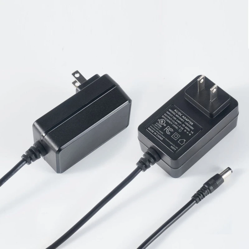 UL జాబితా చేయబడిన 12V 2.5A 30W వాల్ మౌంట్ పవర్ అడాప్టర్